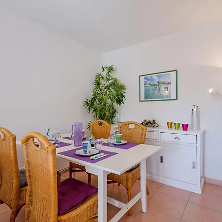 Daire Terre Du Soleil-2 By Interhome